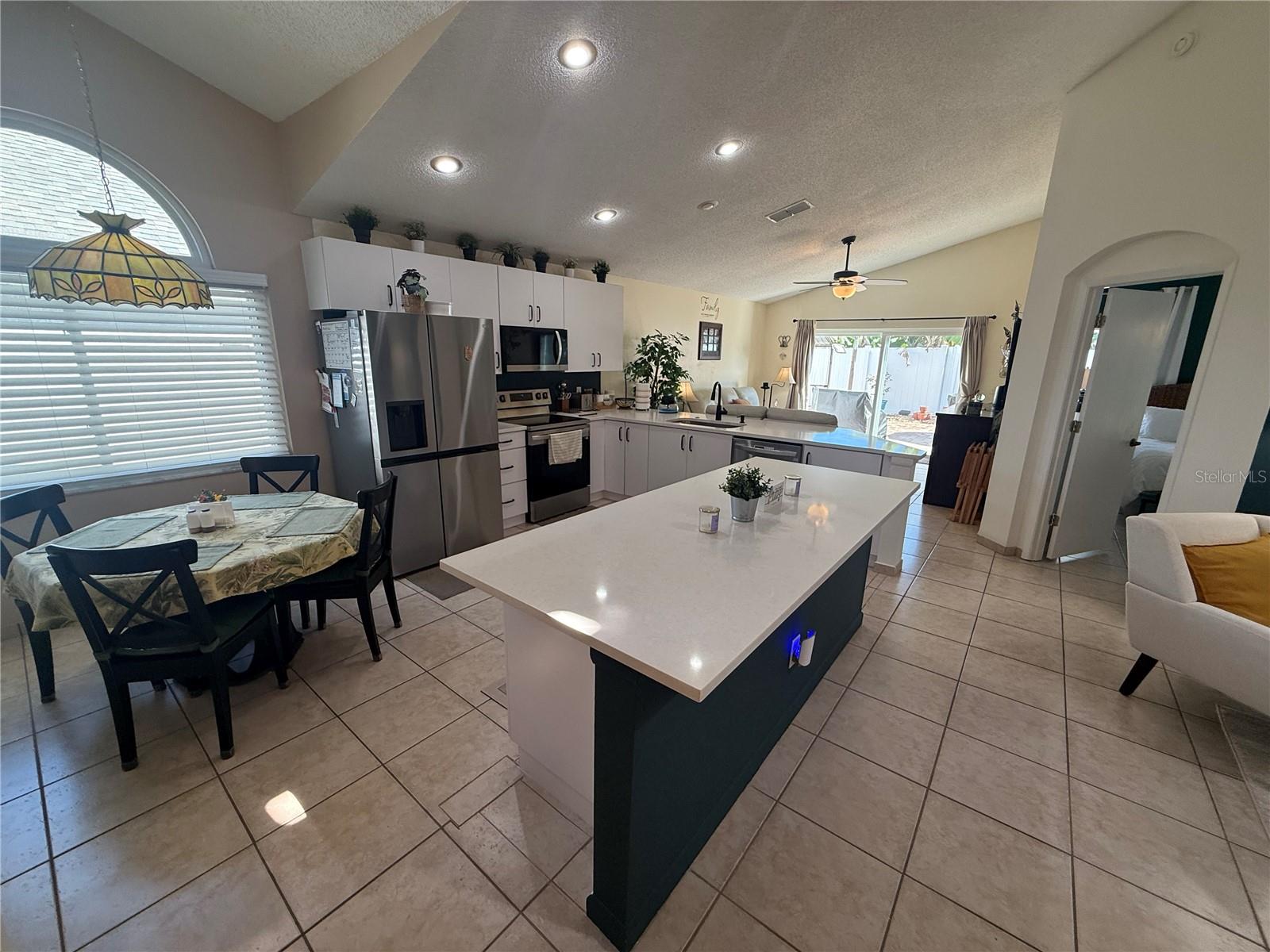 CURRY FORD ROAD EAST PH 02 - Residential