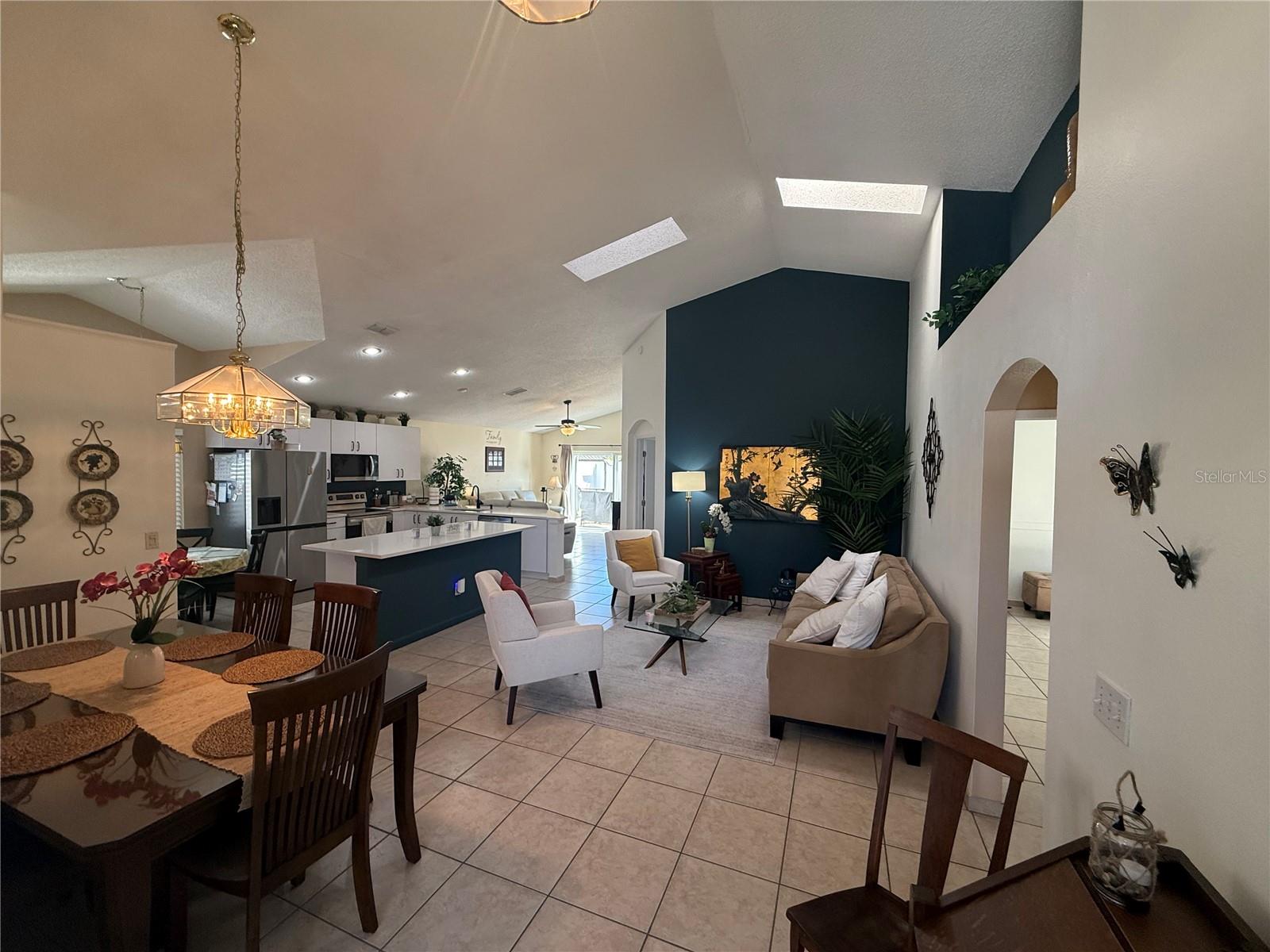 CURRY FORD ROAD EAST PH 02 - Residential