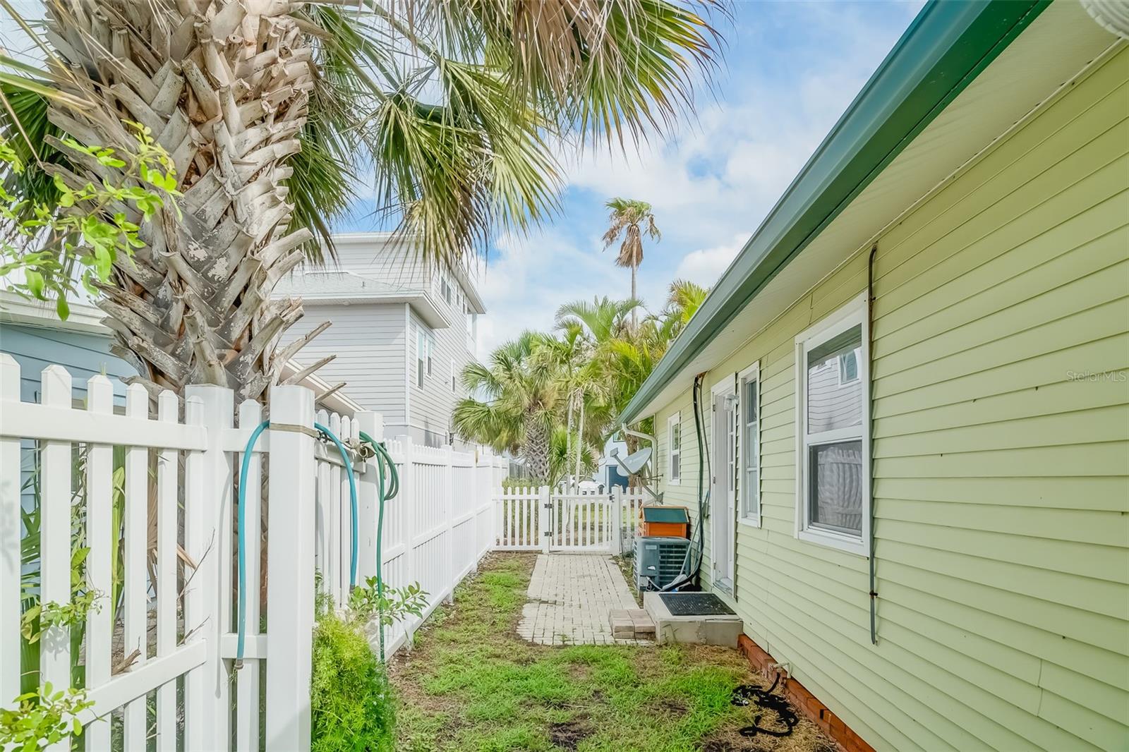 SURFSIDE SUB 3 - Residential