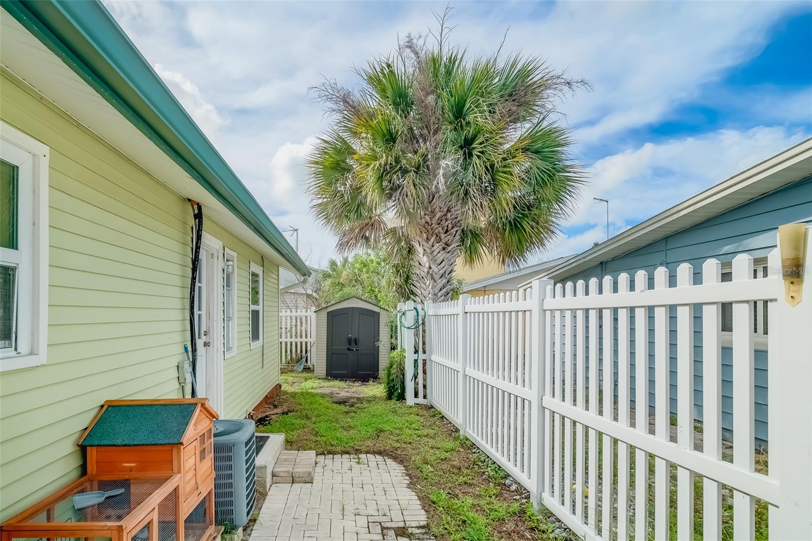 SURFSIDE SUB 3 - Residential