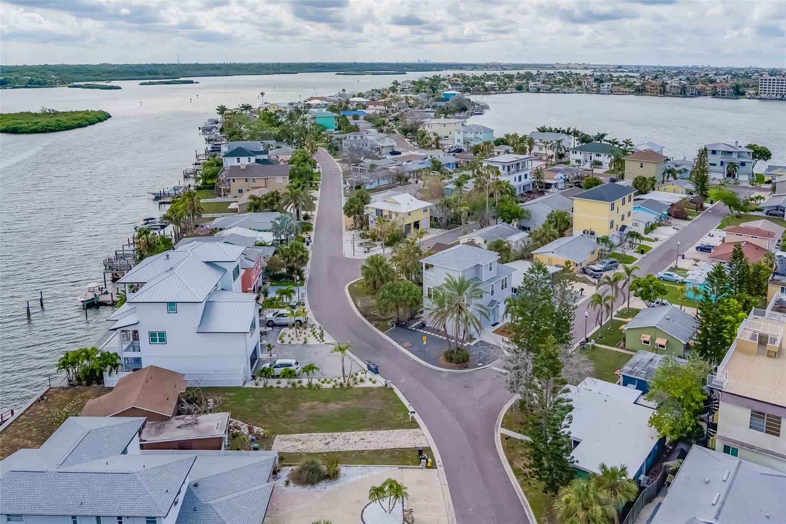 SURFSIDE SUB 3 - Residential