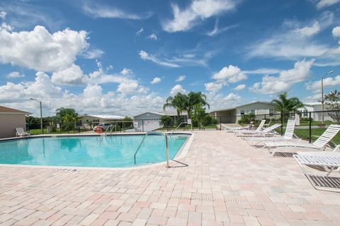 A home in ZEPHYRHILLS