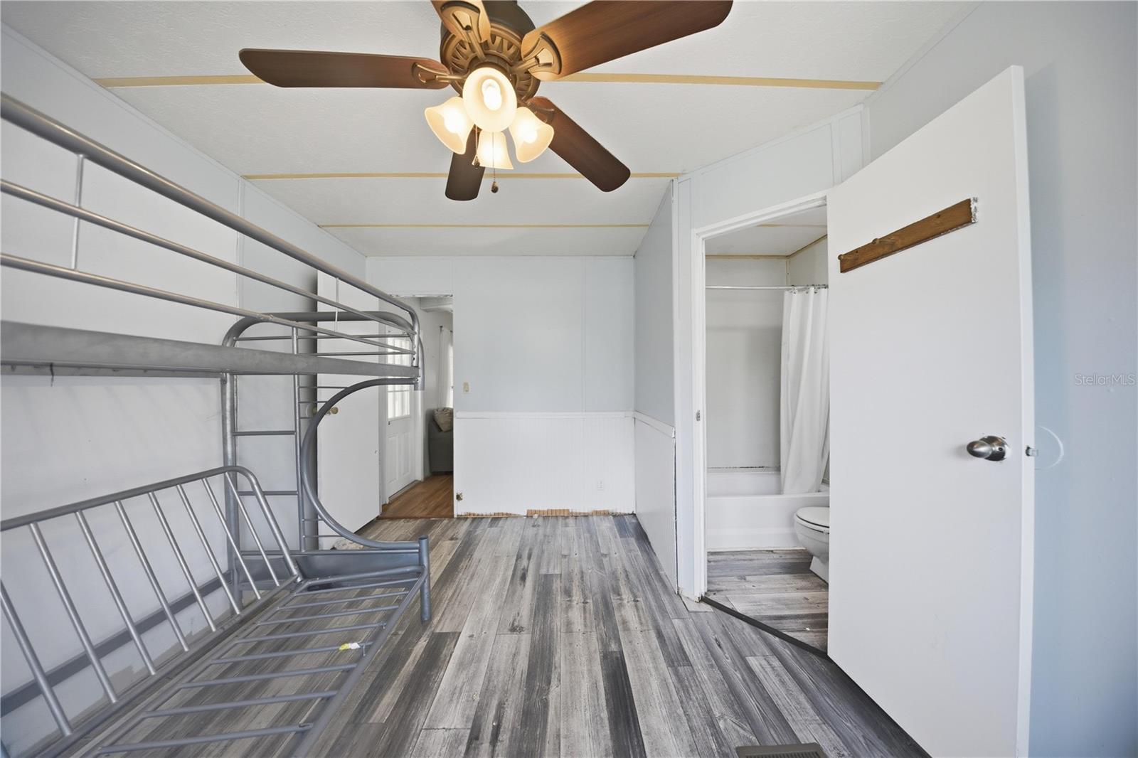 LITTLE LAKE WEIR 01 ADD - Residential