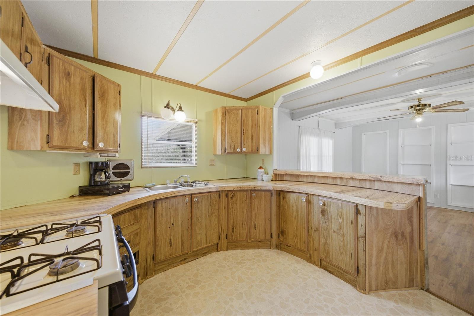 LITTLE LAKE WEIR 01 ADD - Residential