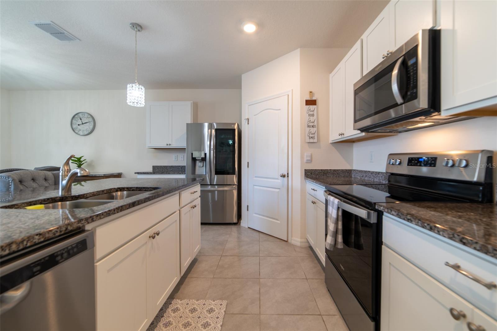 FOREST LAKE - Residential