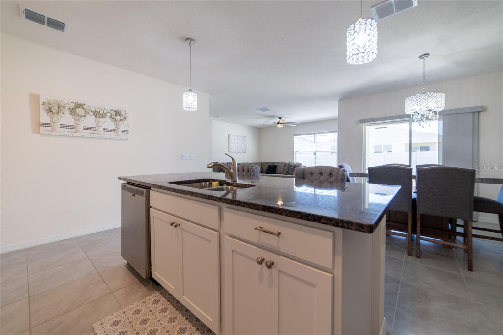 FOREST LAKE - Residential