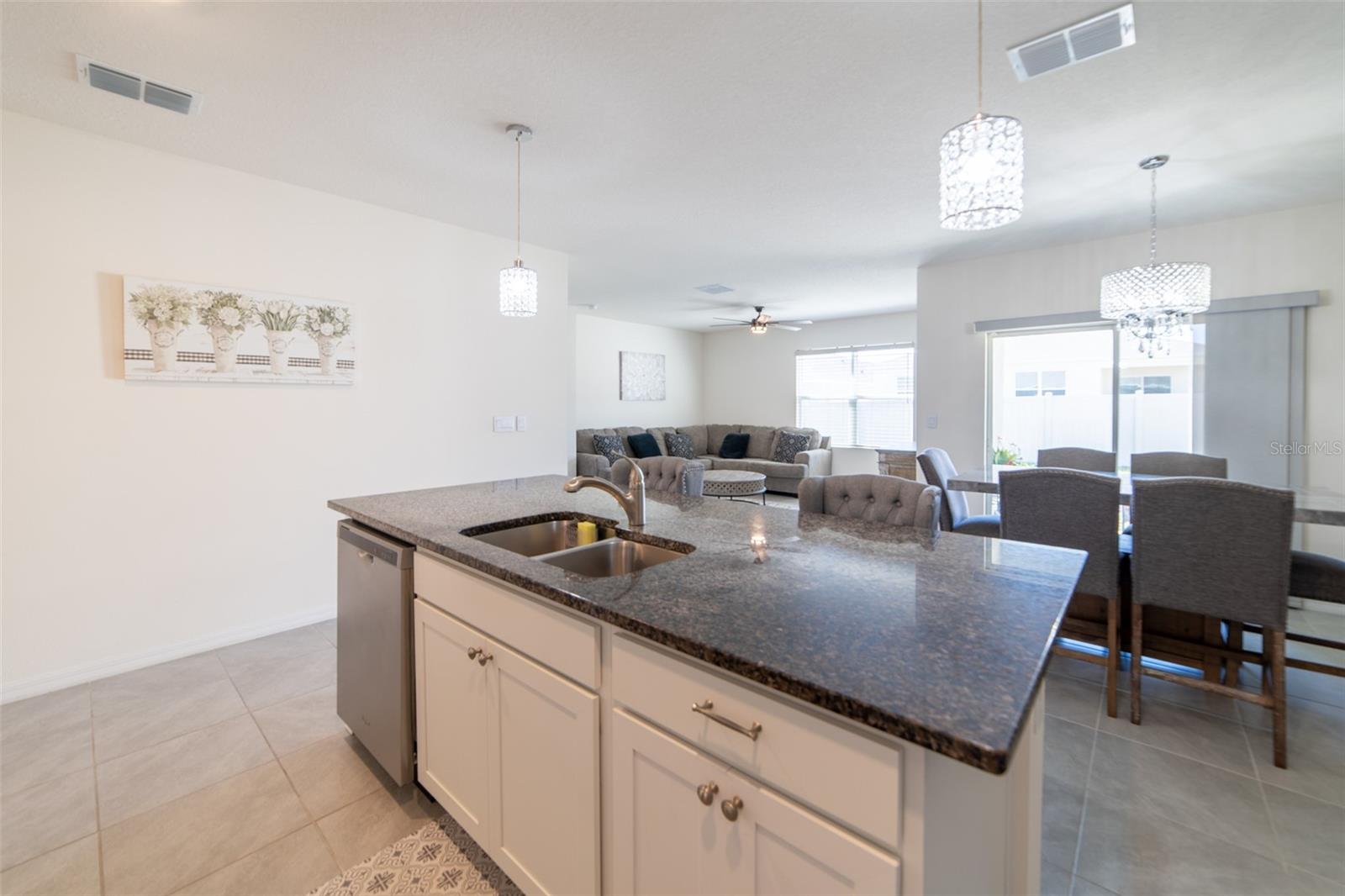 FOREST LAKE - Residential