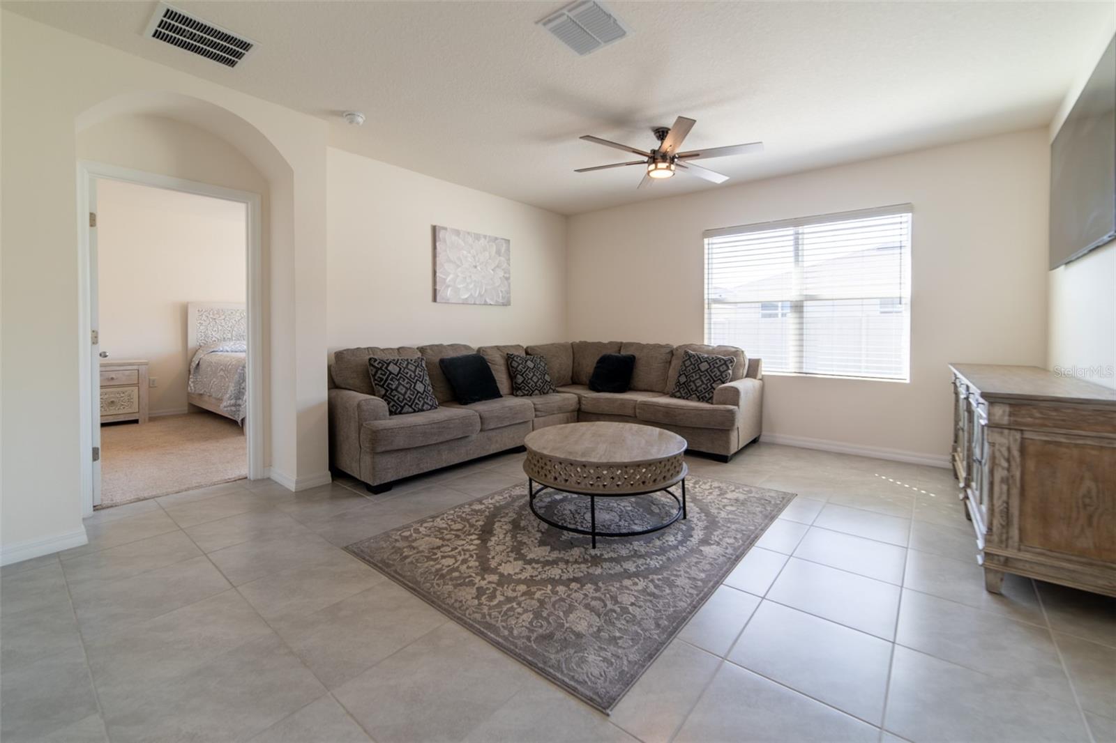 FOREST LAKE - Residential