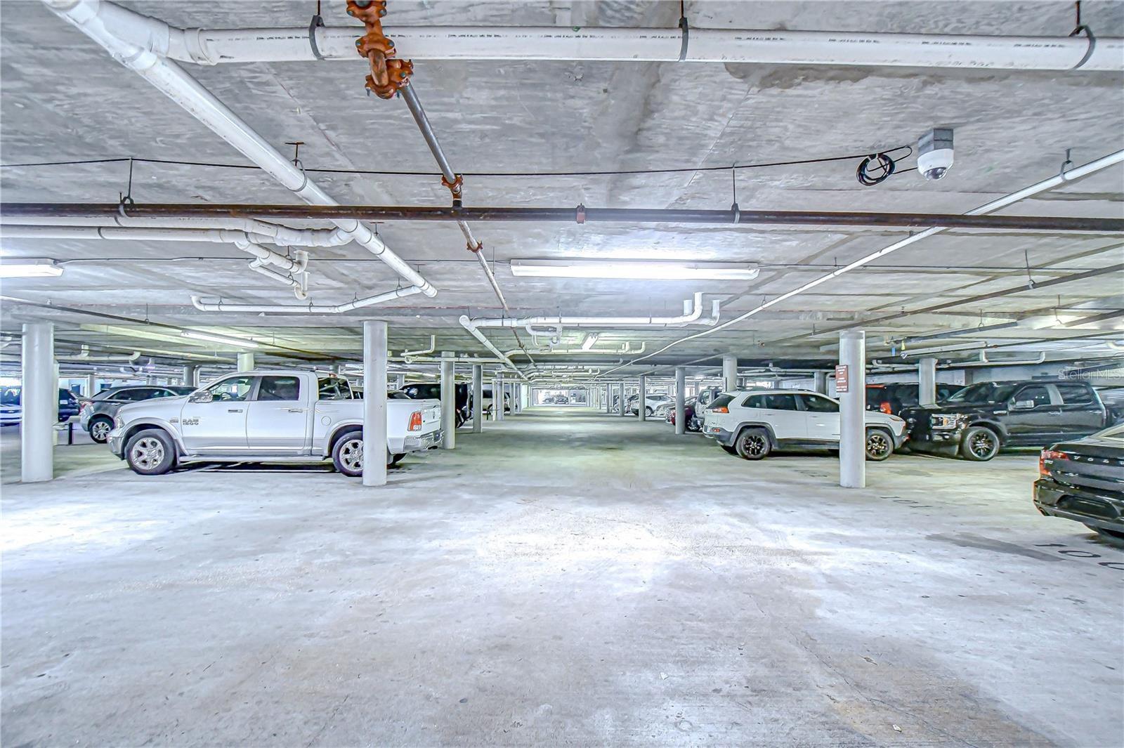 HYDE PARK WALK A CONDO - Residential