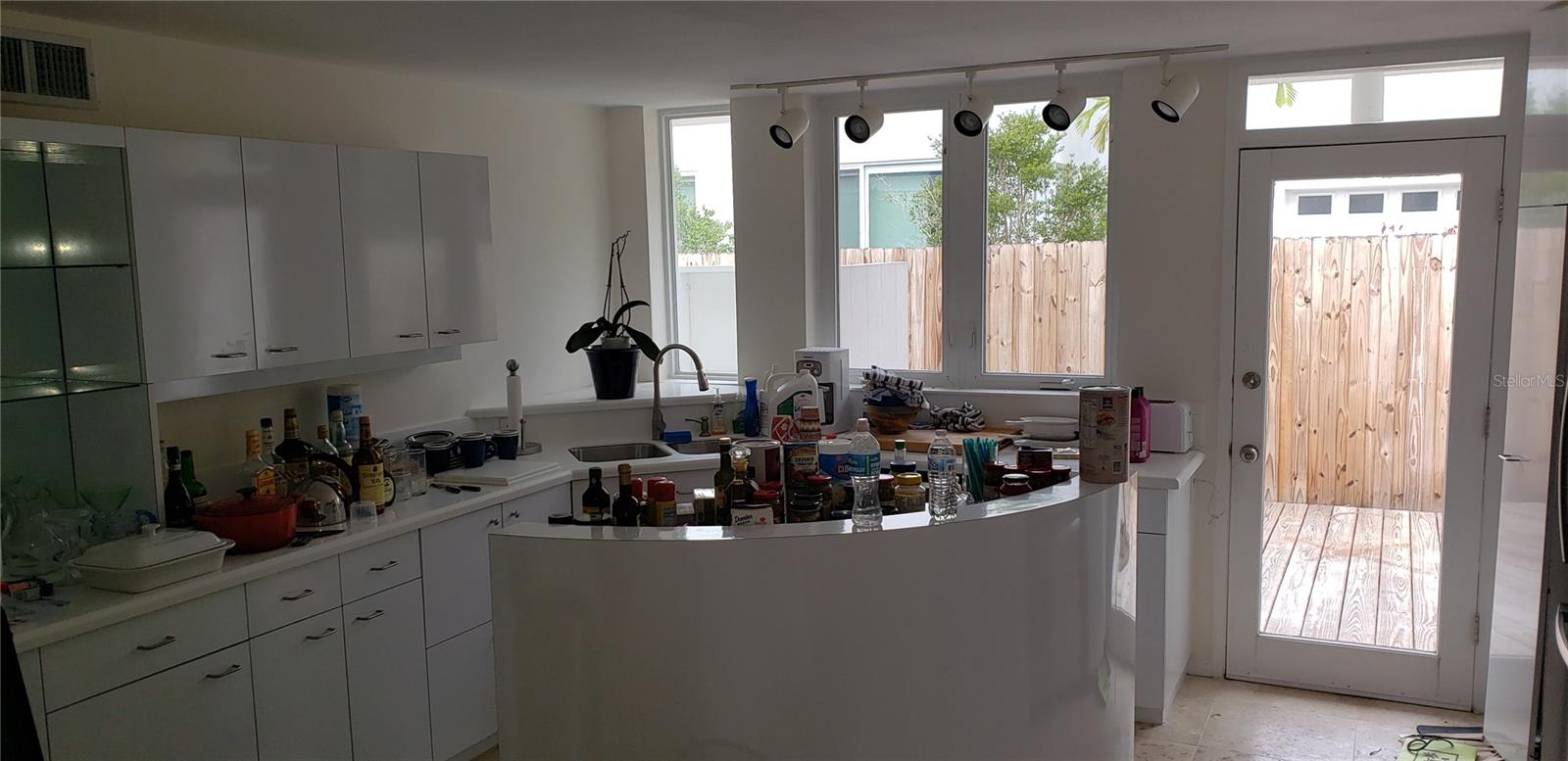 SARASOTA BEACH - Residential