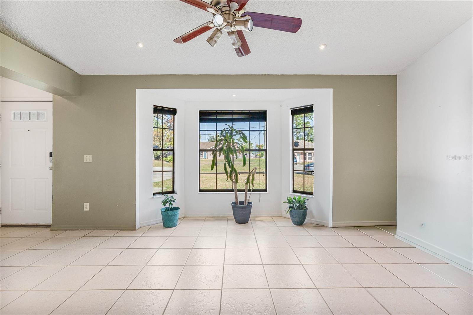 DELTONA LAKES 43 - Residential