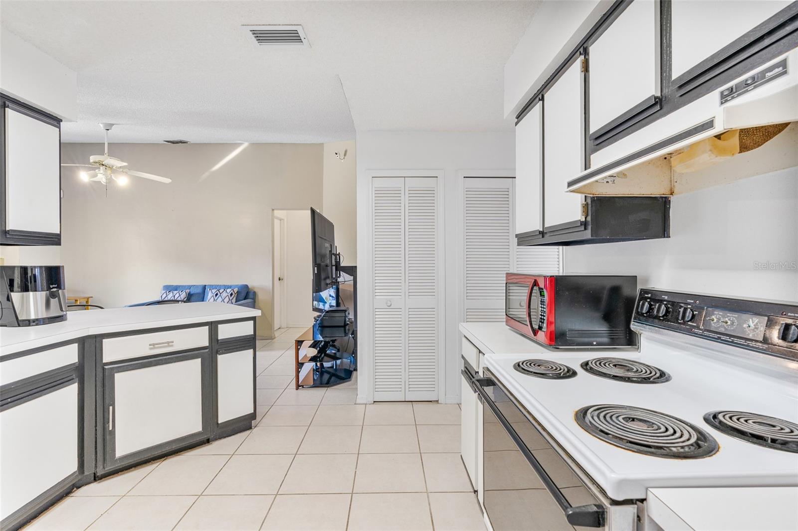 DELTONA LAKES 43 - Residential