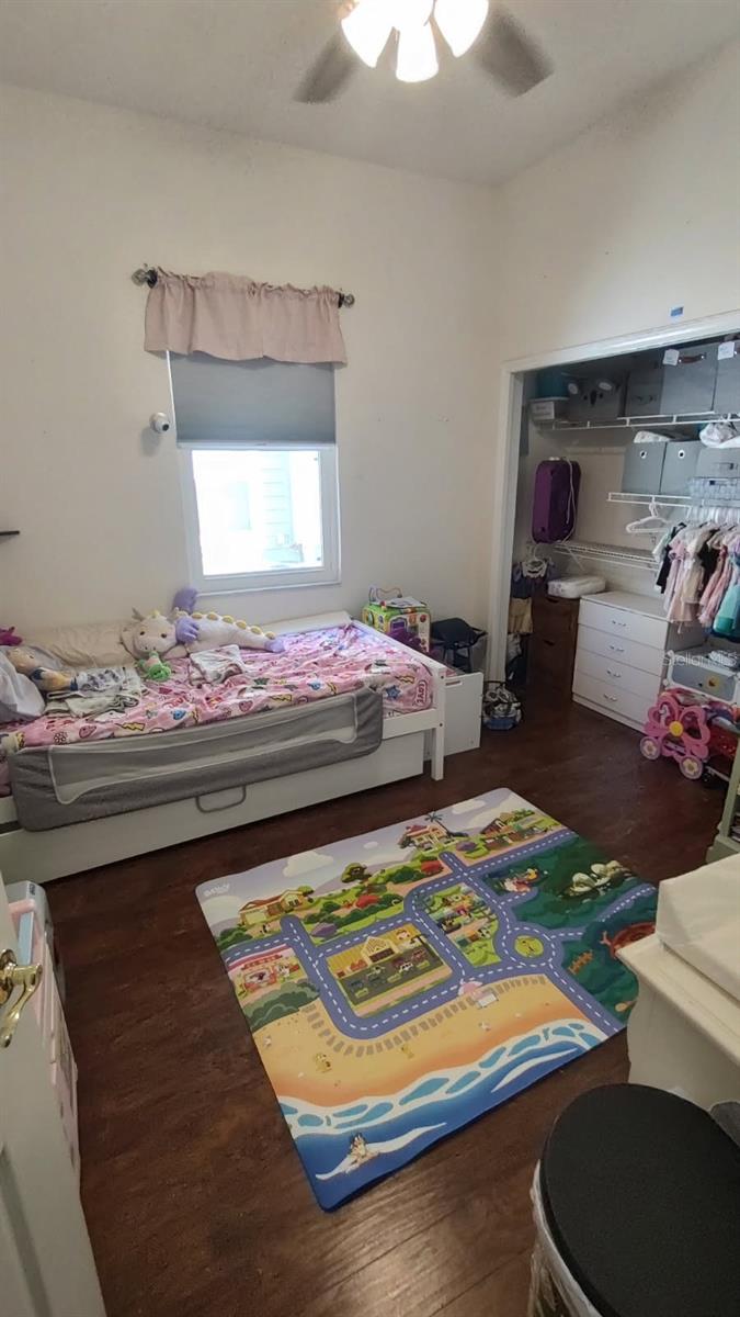 SILVER OAKS VILLAGE PH 01 - Residential