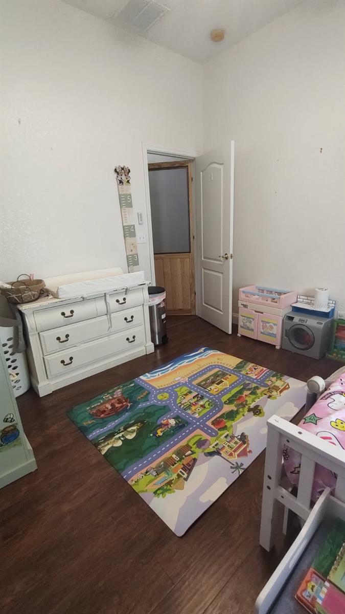 SILVER OAKS VILLAGE PH 01 - Residential