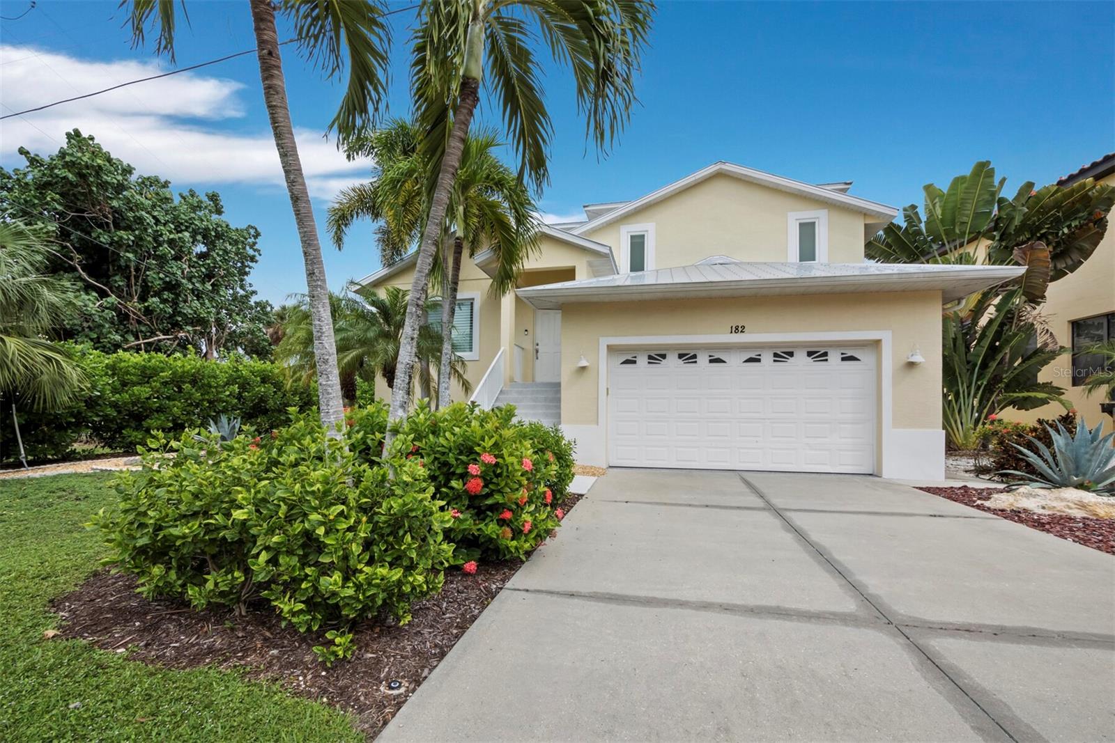 182 ISLAND CIRCLE, SARASOTA, FL, 34242 1 182 ISLAND CIRCLE
