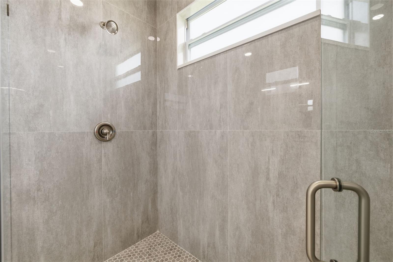 HERNANDO OAKS PH 1A - Residential