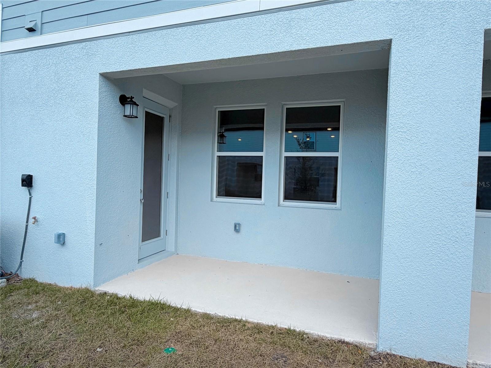 SOL VISTA - Residential Lease