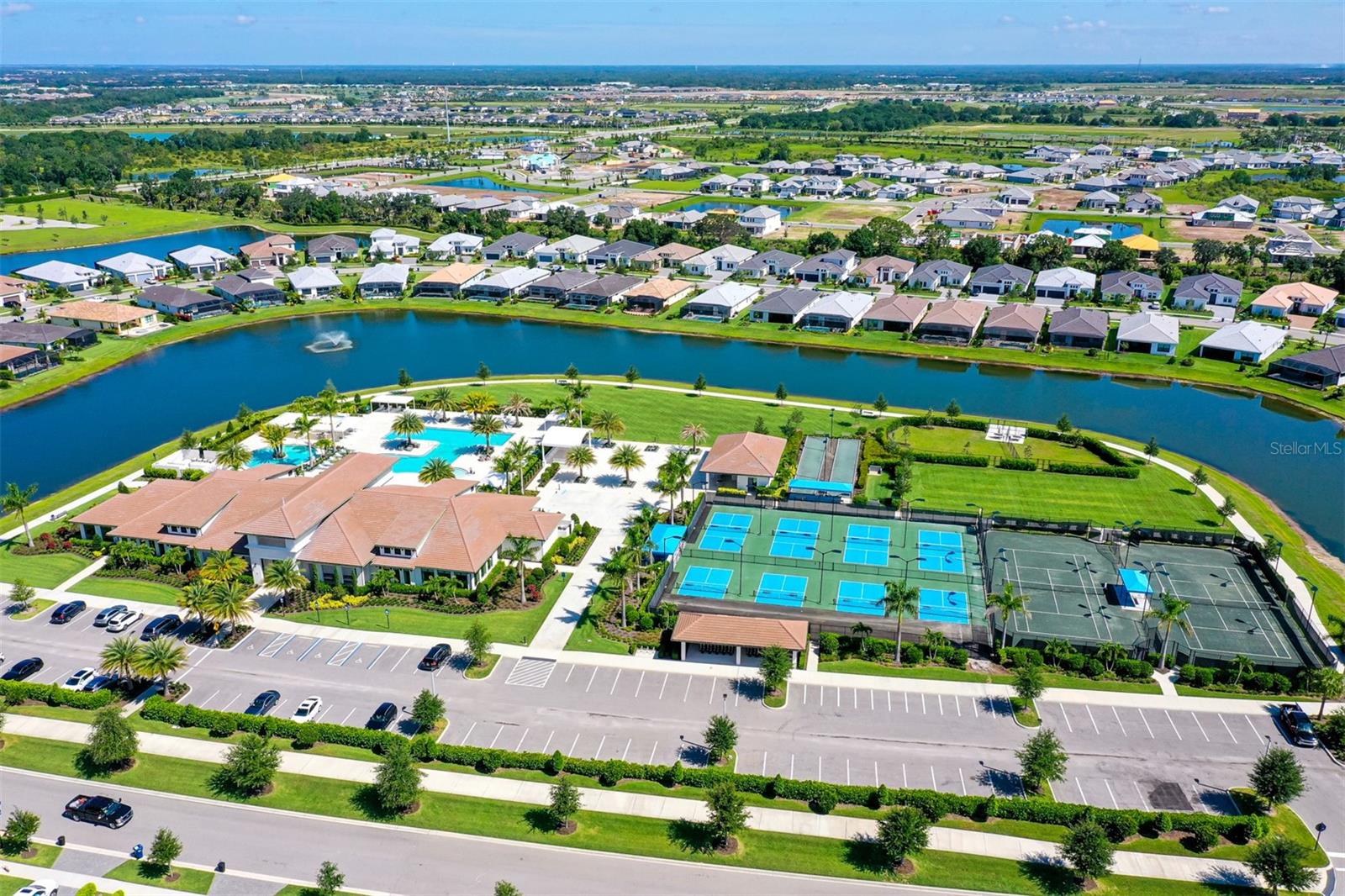 CRESSWIND PH I SUBPH A & B - Residential