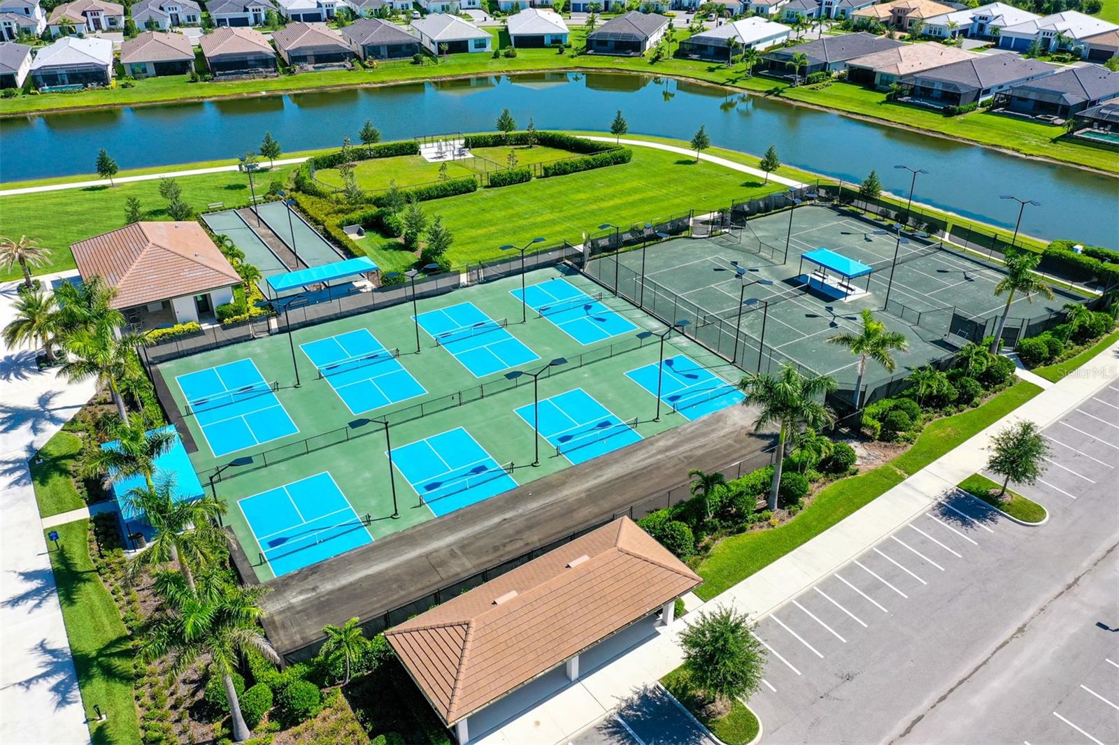 CRESSWIND PH I SUBPH A & B - Residential