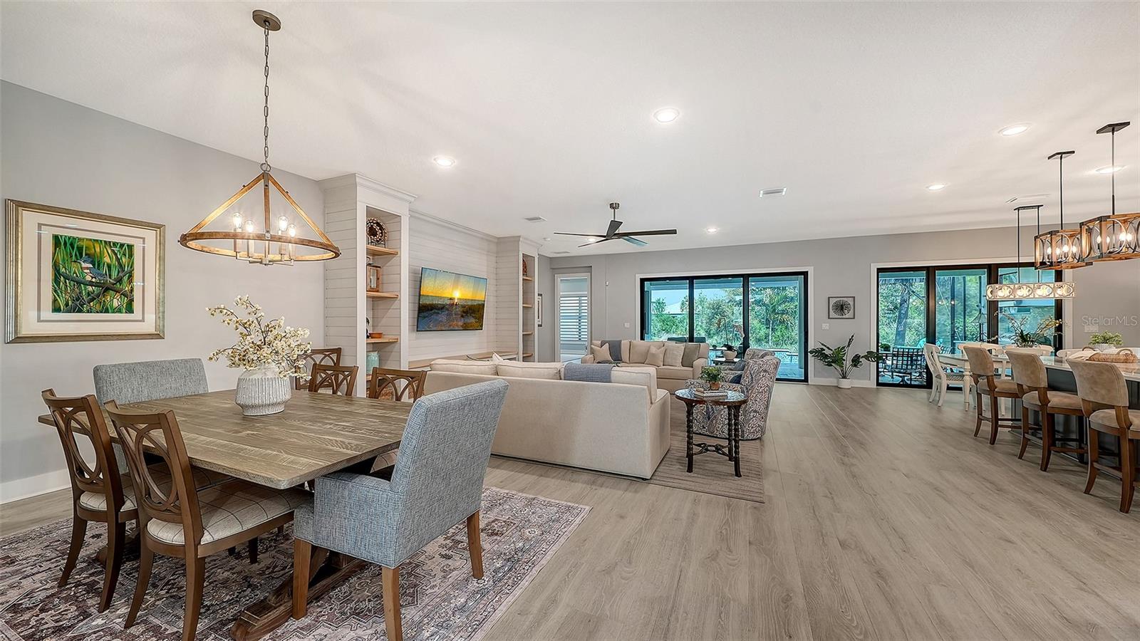 5018 SURFSIDE CIRCLE