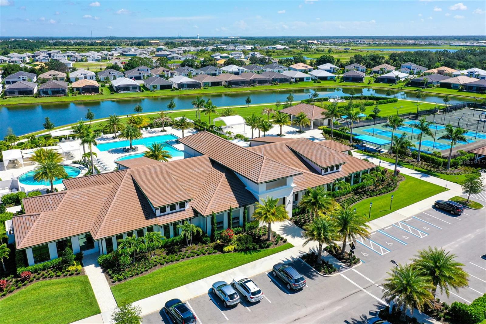 CRESSWIND PH I SUBPH A & B - Residential