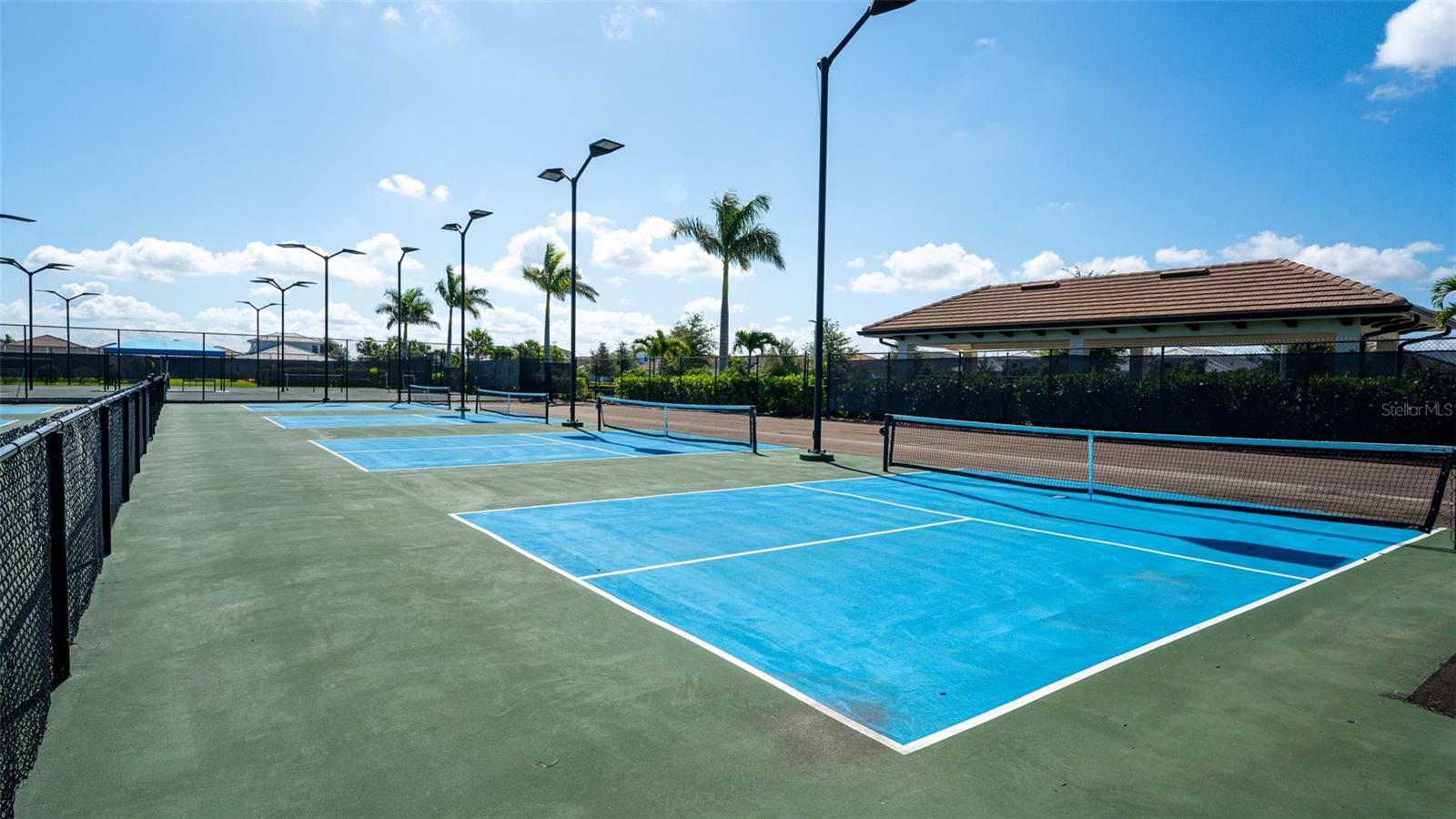 CRESSWIND PH I SUBPH A & B - Residential