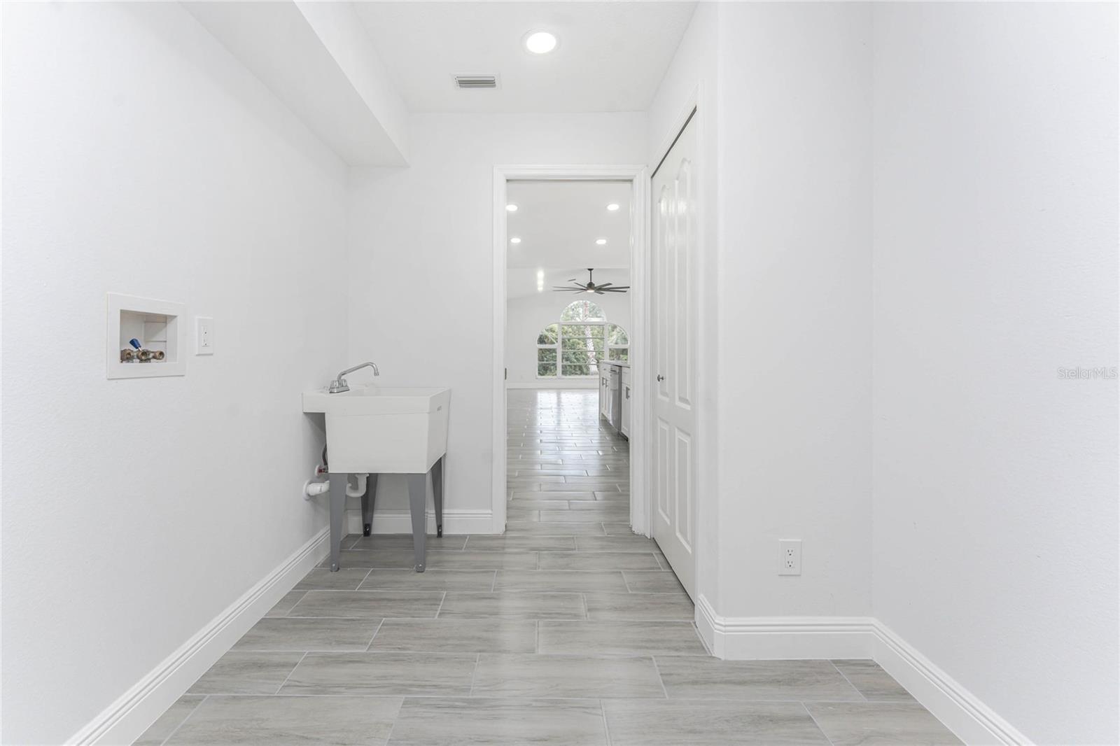 ROTONDA WEST WHITE MARSH - Residential