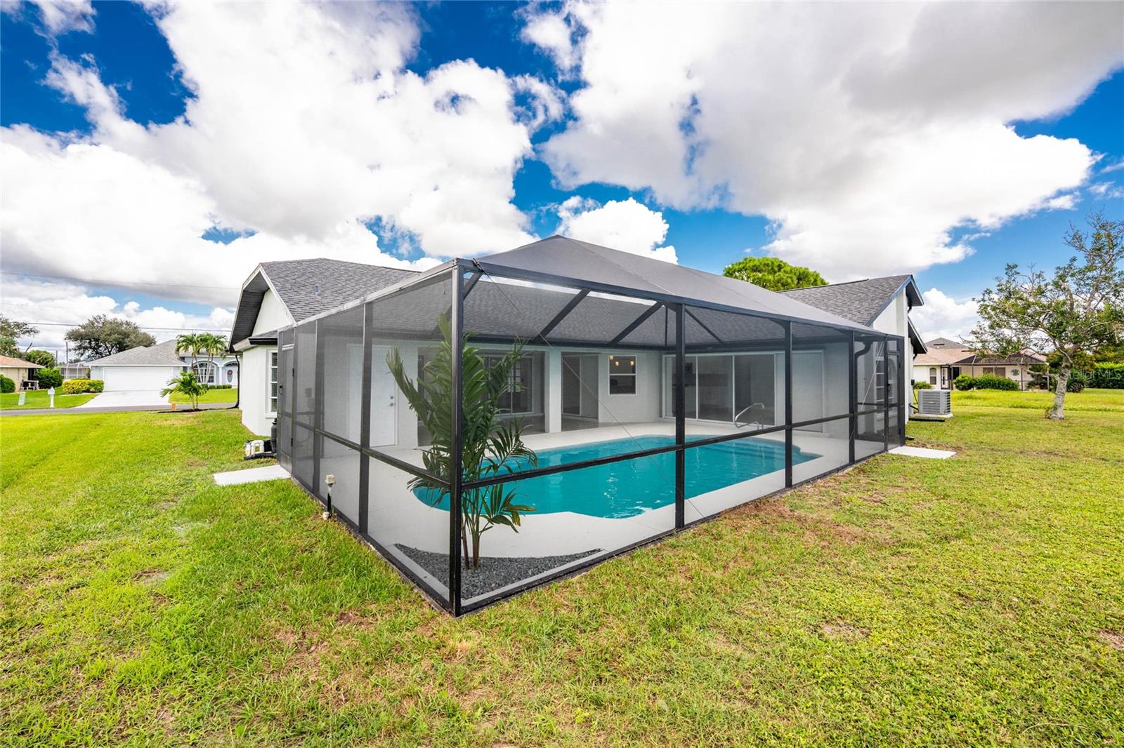 ROTONDA WEST WHITE MARSH - Residential