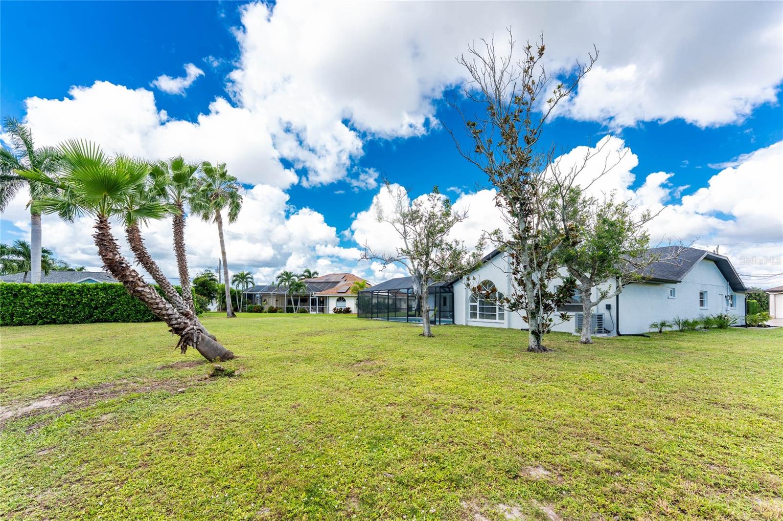 ROTONDA WEST WHITE MARSH - Residential