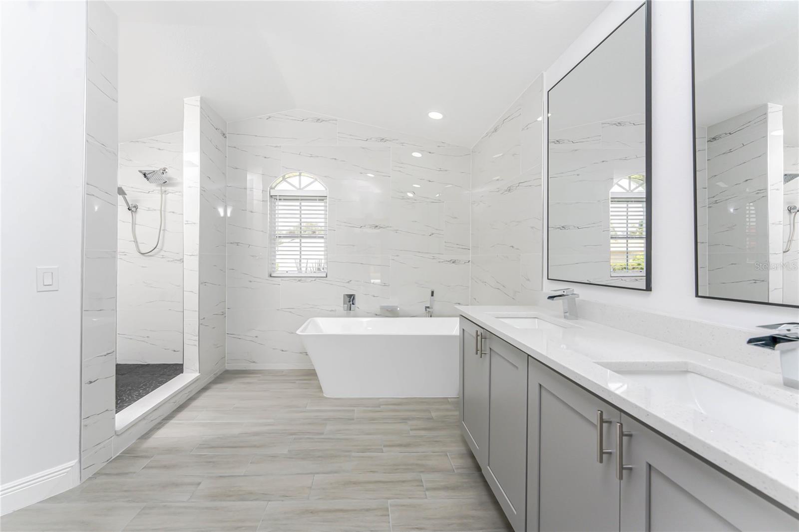 ROTONDA WEST WHITE MARSH - Residential