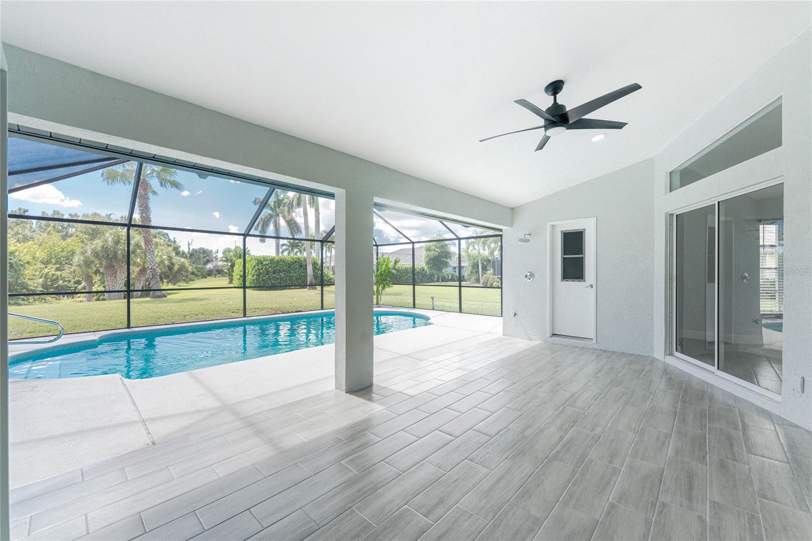 ROTONDA WEST WHITE MARSH - Residential