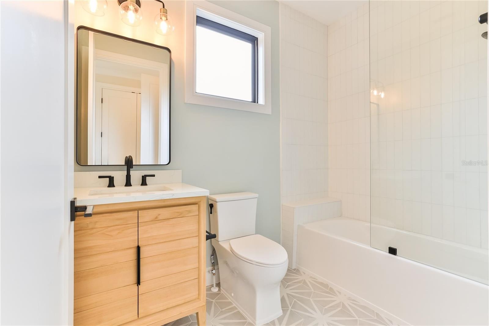 CALLILISA LAND - Residential