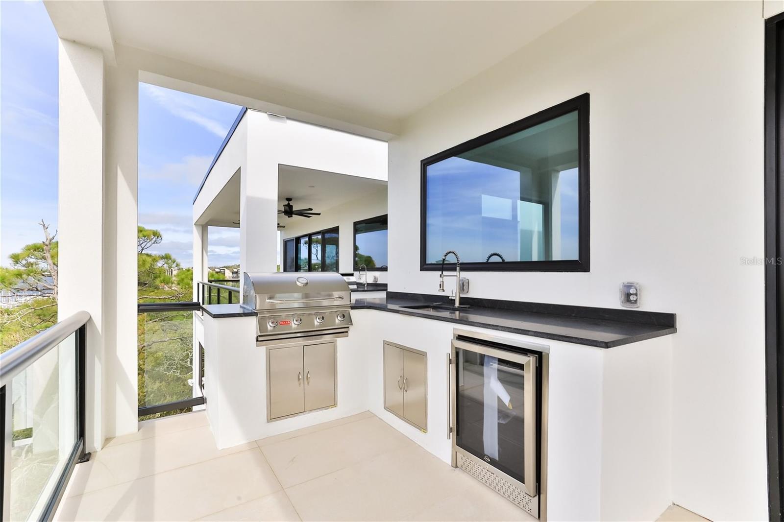 CALLILISA LAND - Residential