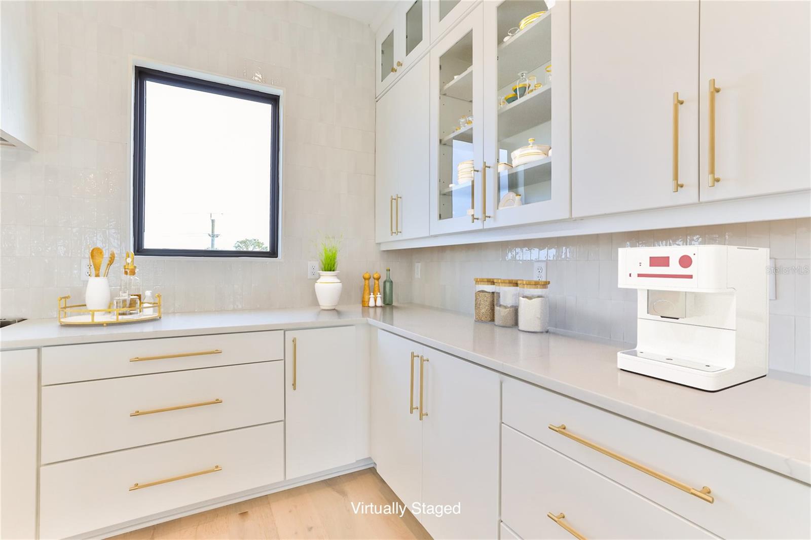 CALLILISA LAND - Residential