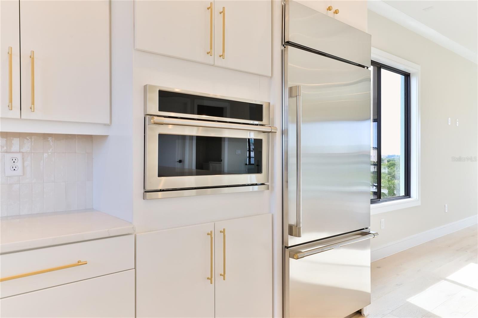 CALLILISA LAND - Residential