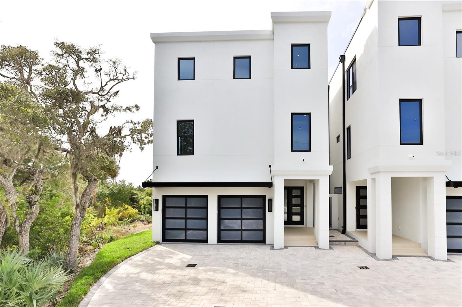 CALLILISA LAND - Residential