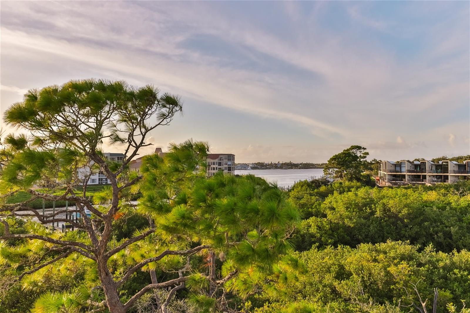 CALLILISA LAND - Residential