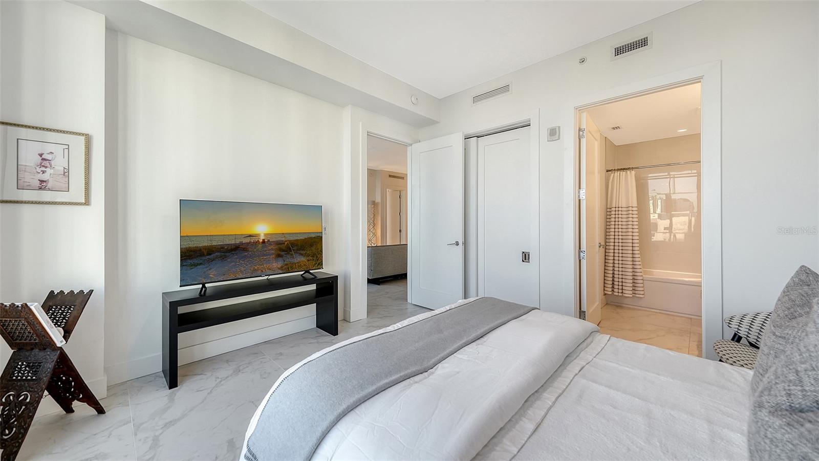 MARK SARASOTA CONDOMINIUM - Residential