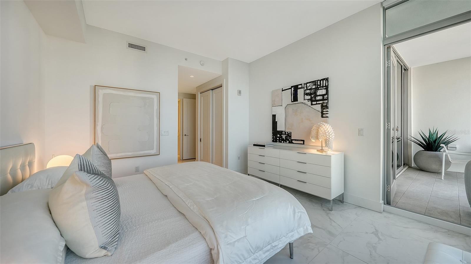 MARK SARASOTA CONDOMINIUM - Residential