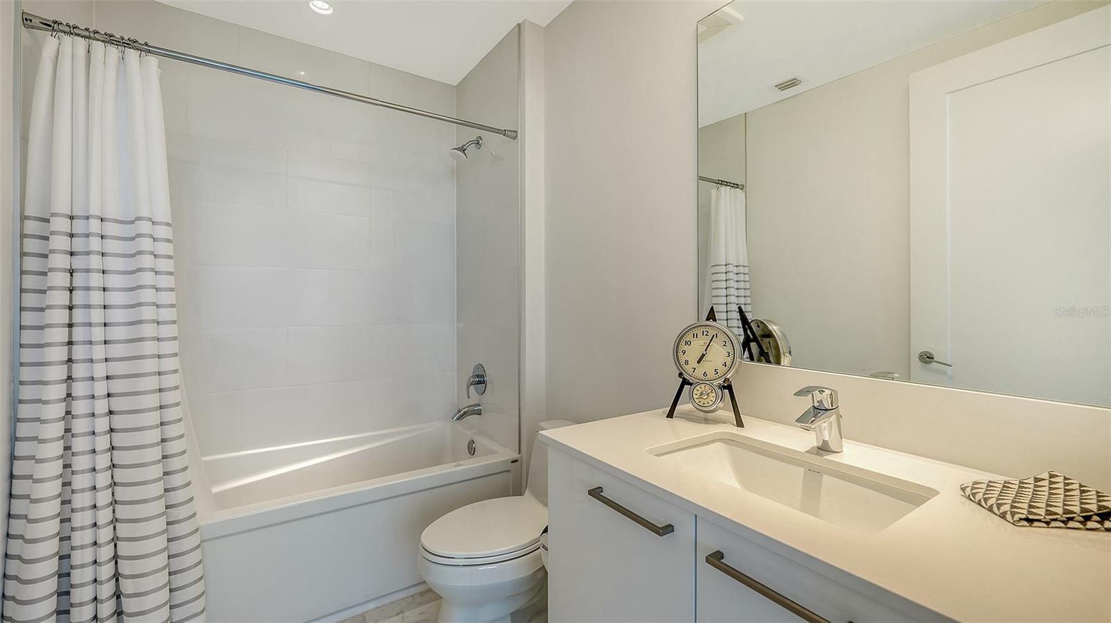 MARK SARASOTA CONDOMINIUM - Residential