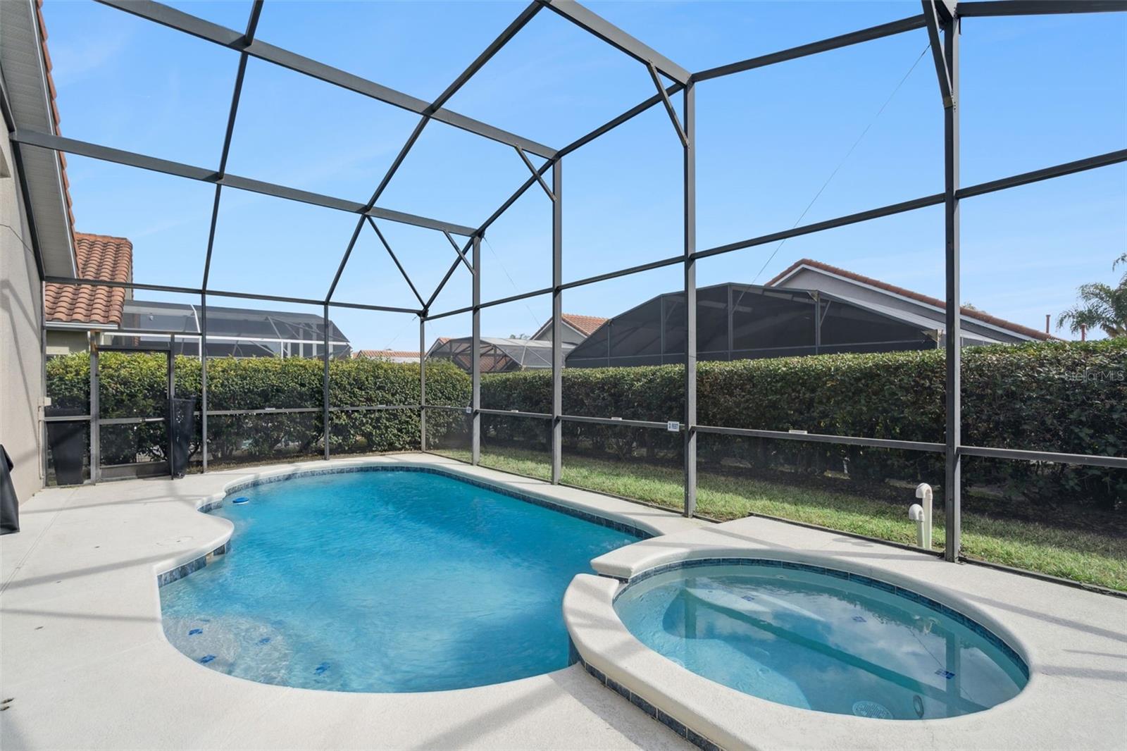 TUSCAN HILLS - Residential