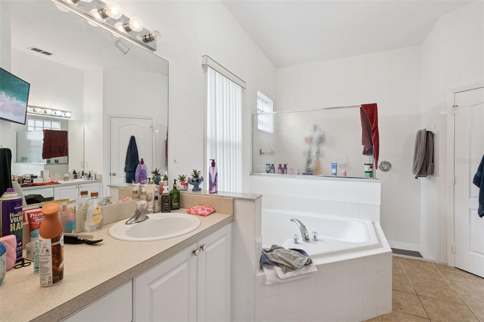 TUSCAN HILLS - Residential