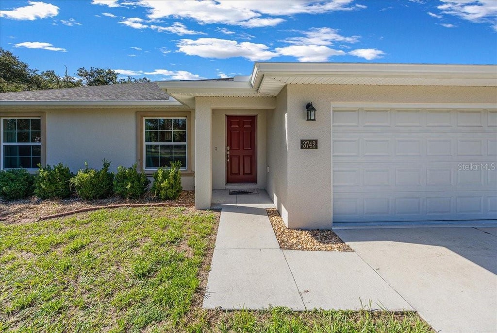 Photo of 3742 SW 134th Street, Ocala, FL 34473 (MLS # OM731354)