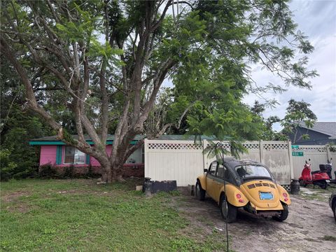 5011 ELFRIDA AVENUE SARASOTA FL 34235