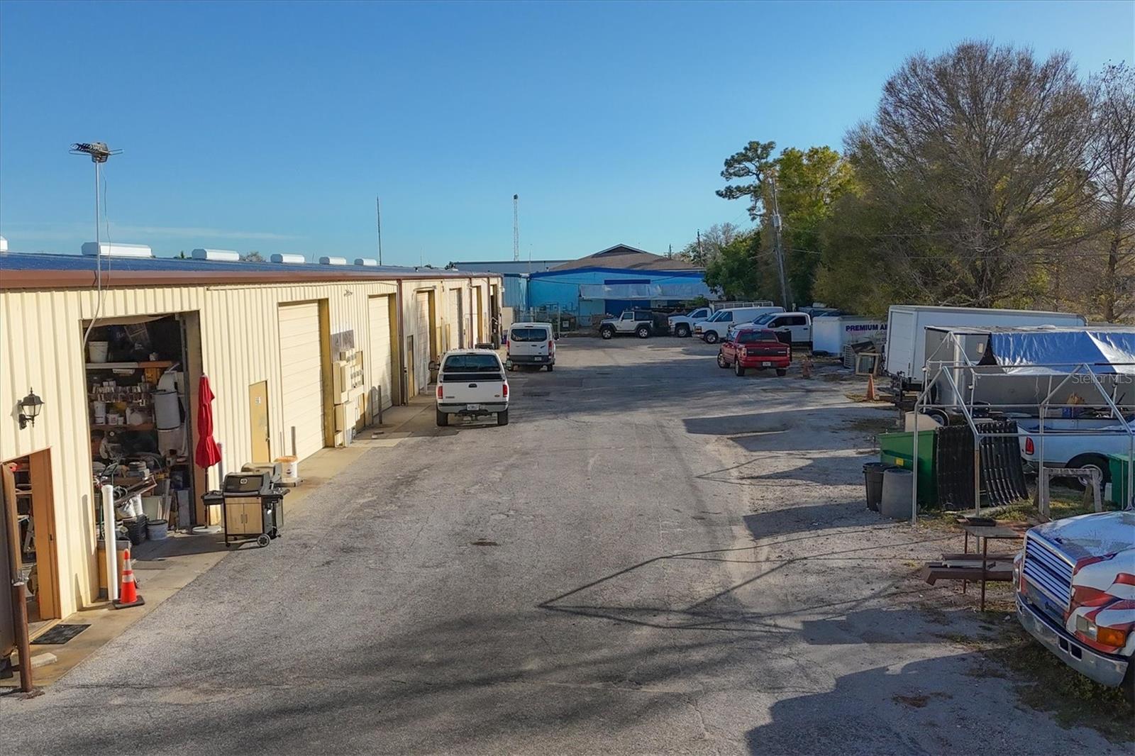 WIPKE INDUST PARK - Commercial Sale