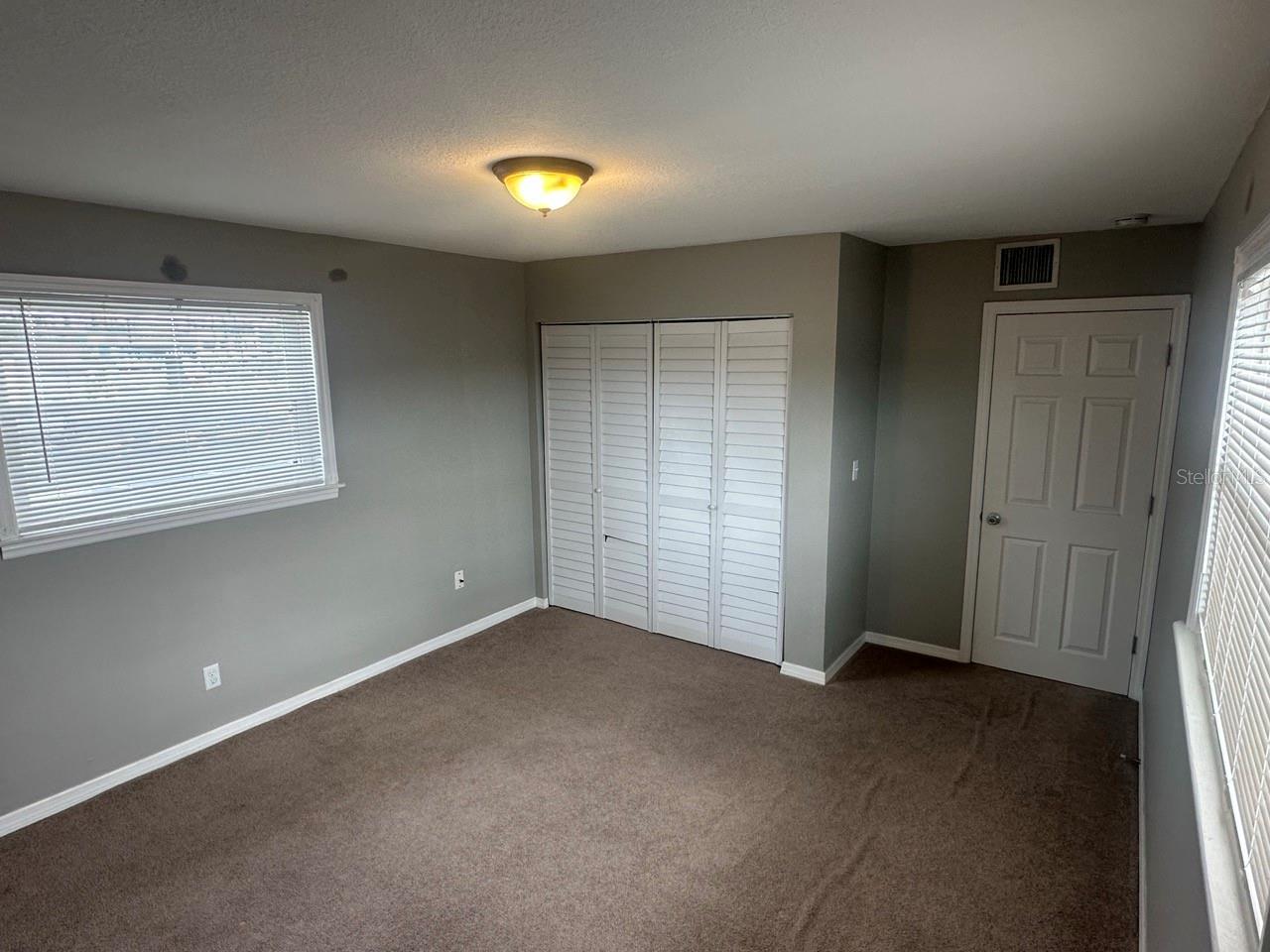 HIBISCUS GARDENS - Commercial Lease