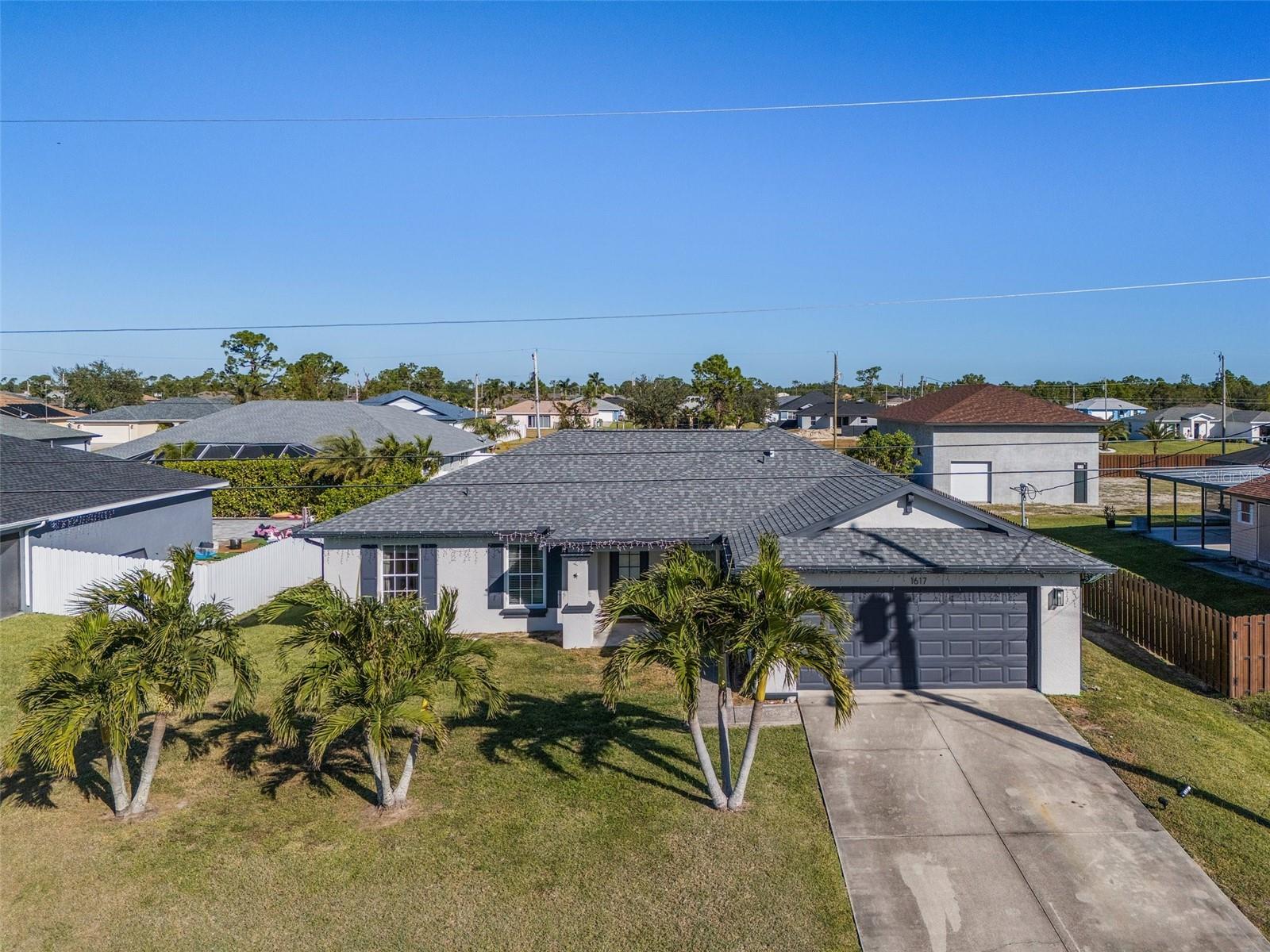 CAPE CORAL - Residential