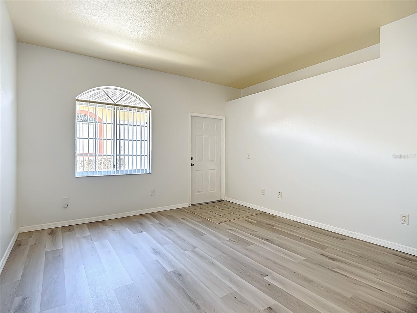 LAKE MARION GOLF RESIDENCE CONDO - Residential