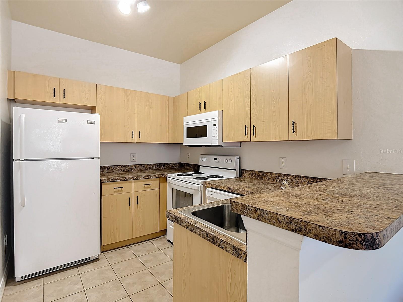 LAKE MARION GOLF RESIDENCE CONDO - Residential