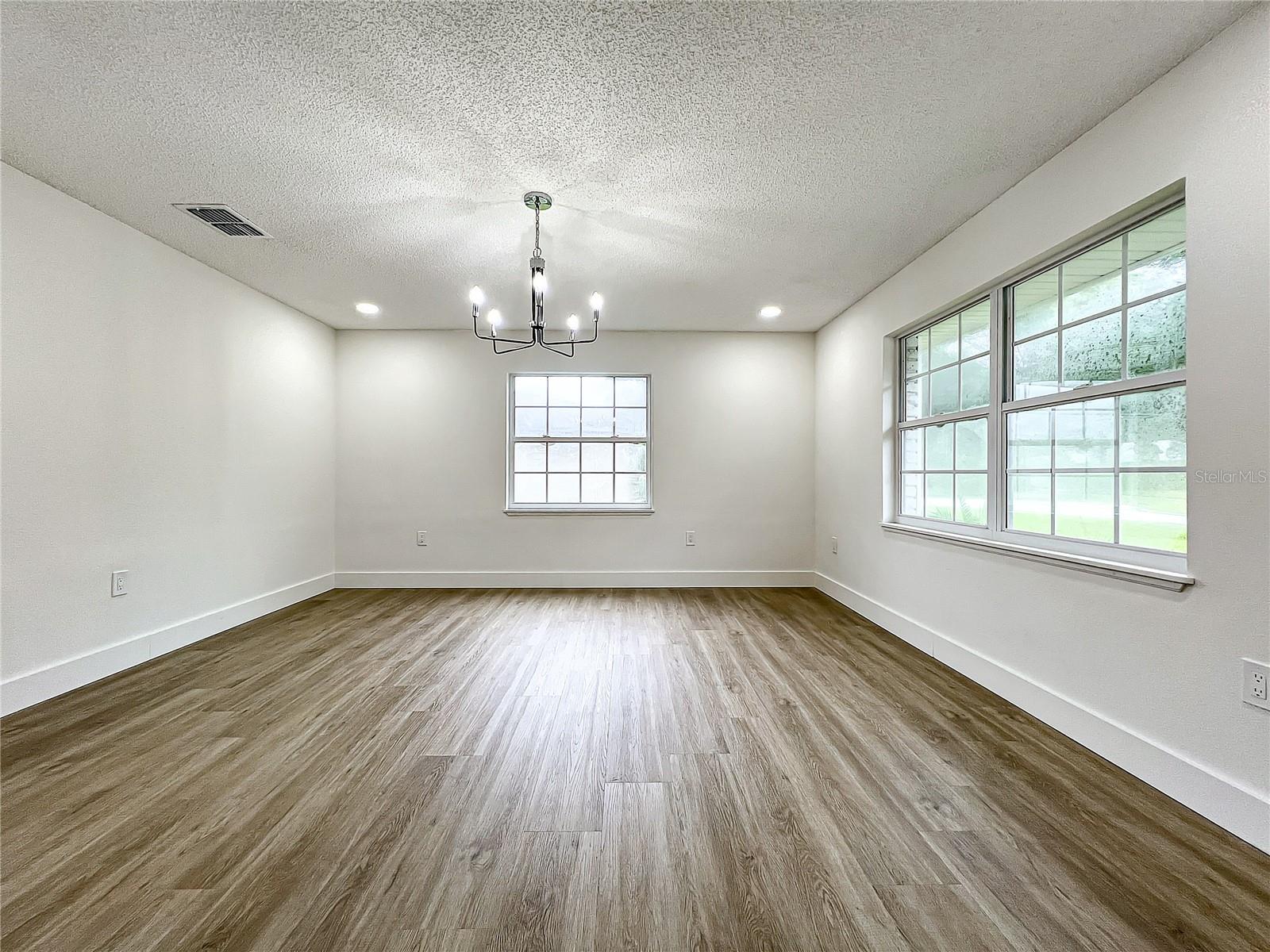 WYLDWOODE ESTATES SUB - Residential